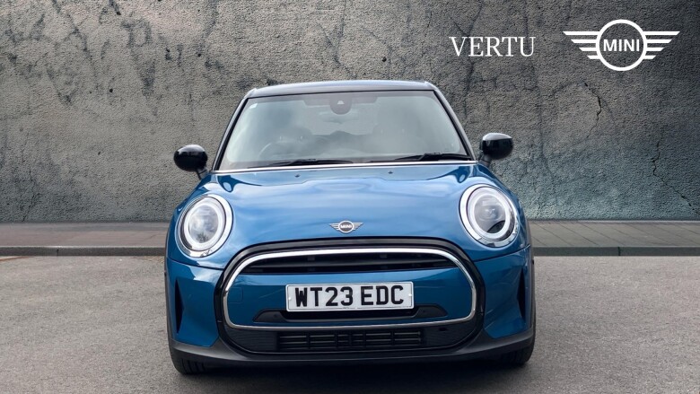 MINI Hatchback 1.5 Cooper Exclusive Premium Plus 5dr Auto Petrol Hatchback